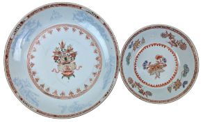 TWO 18TH CENTURY CHINESE KANGXI EXPORT PORCELAIN PIECES 清 康熙 五彩龙纹盘和粉彩描金盘