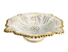 19TH CENTURY FLIGHT, BARR & BARR WORCESTER PORCELAIN GILT TAZZA