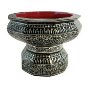 THAI EARLY 20TH CENTURY MOTHER OF PEARL & LACQUERED OFFERING PEDESTAL BOWL