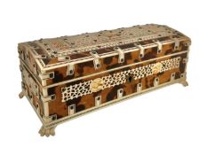 ANGLO INDIAN LATE 19TH CENTURY C. 1890 TORTOISE SHELL & BONE VIZAGAPATAM BOX