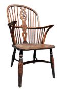 EARLY 19TH CENTURY BEECH, ELM & ASH WINDSOR COMB CHAIR