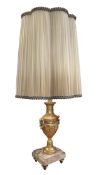 GRAND TOUR INSPIRED EARLY 20TH CENTURY GILT METAL & MARBLE URN TABLE LAMP