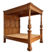 20TH CENTURY REPRODUCTION ELIZABETHAN CARVED OAK FOUR POSTER BED