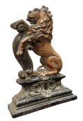 VICTORIAN 19TH CENTURY CAST IRON LION DOORSTOP