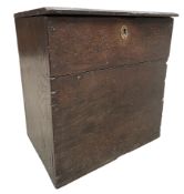 17TH / 18TH CENTURY WELSH OAK SIX PLANK BOX