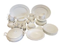 VINTAGE WEDGWOOD COUNTRYWARE DINNER SERVICE