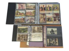 COLLECTION OF 20TH CENTURY VINTAGE POSTCARDS