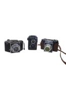 COLLECTION OF VINTAGE MEDIUM FORMAT CAMERAS