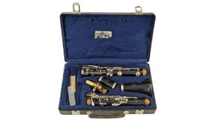 BUFFET CRAMPON & CO PARIS - FRENCH VINTAGE CLARINET