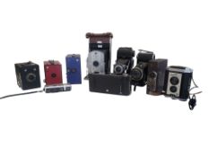 COLLECTION OF VINTAGE 20TH CENTURY CAMERAS