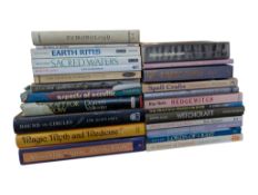 COLLECTION OF LATE 20TH CENTURY VINTAGE MAGIC & WITCHCRAFT BOOKS