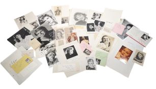 AUTOGRAPHS - LARGE COLLECTION OF ASSORTED