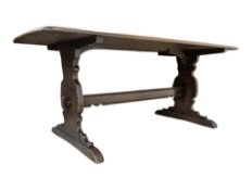 ERCOL FURNITURE - 20TH CENTURY ERCOL OLD COLONIAL DINING TABLE