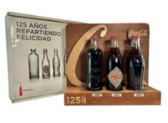 20TH CENTURY COCA COLA DISPLAY FOR THE 125 ANOS REPARTIENDO FELICIDAD