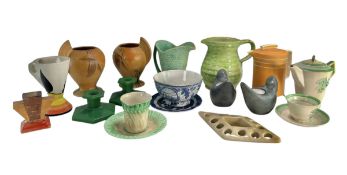 SELECTION OF 20TH CENTURY CERAMICS & STONEWARE