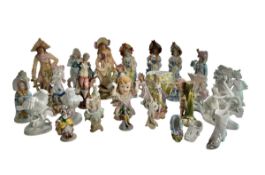 SELECTION OF 19TH & 20TH CENTURY PORCELAIN FIGURES
