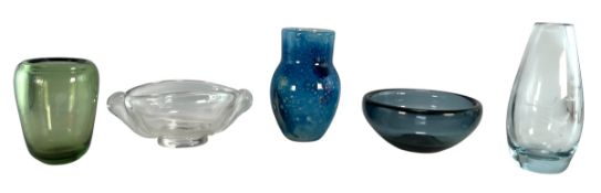 FIVE 20TH CENTURY STUDIO GLASS CENTREPIECES INCLUDING A SWEDISH GLASS BOWL
