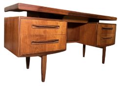 WILKINS FOR G PLAN - FRESCO RANGE - MID CENTURY TEAK DRESSING TABLE / DESK