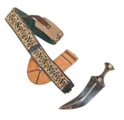 MIDDLE EASTERN YEMENI / OMANI JAMBIYA DAGGER