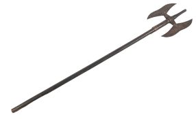 19TH CENTURY NORTH WEST INDIAN / NAGA PEOPLE AXE
