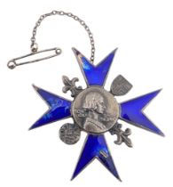 WWII SECOND WORLD WAR FLORENCE NIGHTINGALE NURSING BADGE