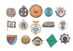 MILITARY / WARTIME BADGES - COLLECTION OF ASSORTED