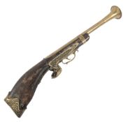 DECORATIVE NON FIRING WALL HANGING BLUNDER BUSS