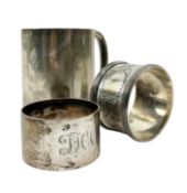 EDWARD VII HALLMARKED SILVER CHRISTENING MUG & TWO SILVER NAPKIN RINGS