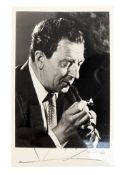ACTORS - RUPERT DAVIES (MAIGRET) - RARE SIGNED PHOTOGRAPH