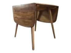ERCOL FURNITURE - MODEL 383 - MID CENTURY ELM DROP LEAF TABLE