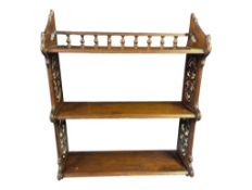 VICTORIAN 19TH VICTORIAN MAHOGANY HANGING SHELF