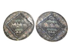 A PAIR OF 20TH CENTURY HAND PAINTED INDIAN CHARGERS / TRAYS