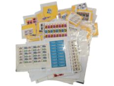 LARGE COLLECTION OF PRE-DECIMAL COMMEMORATIVE UNUSED UK POSTAGE STAMPS