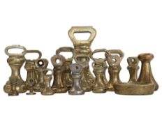 COLLECTION OF EARLY 20TH CENTURY BRASS SCALE WEIGHTS