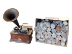C1910 VINTAGE EDISON PHONOGRAPH & CYLINDERS