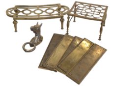 COLLECTION OF VINTAGE 20TH CENTURY BRASS ITEMS