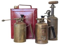 COLLECTION OF VINTAGE 20TH CENTURY METAL ITEMS