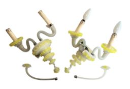 A PAIR OF 20TH CENTURY VENETIAN MURANO GLASS SCONCE LIGHTS