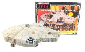 STAR WARS - ORIGINAL MILLENNIUM FALCON VEHICLE PLAYSET 100% COMPLETE
