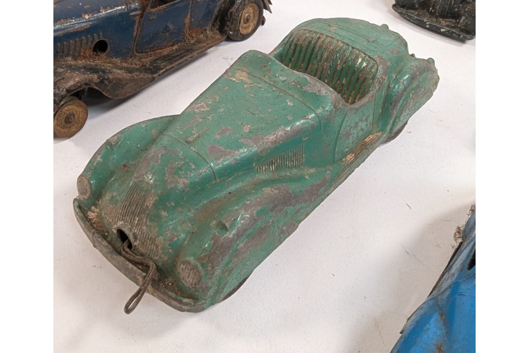 CLOCKWORK - COLLECTION OF VINTAGE MINIC & OTHER CLOCKWORK CARS - Image 6 of 6
