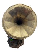 A 20TH CENTURY REPRODUCTION HMV HORN GRAMOPHONE W/ 10" SHELLAC RECORDS