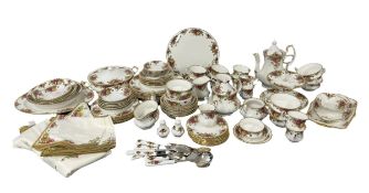 LARGE COLLECTION OF ROYAL ALBERT OLD COUNTRY ROSES DINNERWARE