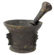 19TH OR EARLIER CENTURY CHINESE BRONZE MORTAR & PESTLE 19世纪或以后铜研钵和研杵