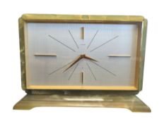 MID CENTURY ELSINOR ONYX CASED MANTEL CLOCK