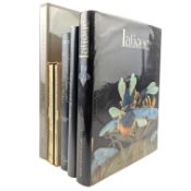 SELECTION OF ART BOOKS TO INCLUDE TITLES ON GLASS, JEWELLERY, CHINA AND LAQUERED BOXES ETC