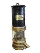 LATE 19TH CENTURY JOHN DAVIS & SON (DERBY) LTD BRASS MINERS LAMP
