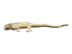 20TH CENTURY VINTAGE BRASS SCULPTURE OF A LIZARD
