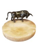 20TH CENTURY VINTAGE ONYX & BRASS ASHTRAY
