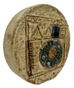 TROIKA POTTERY - CORNISH STUDIO POTTERY SMALL WHEEL VASE BY LINDA TAYLOR