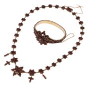 Schönes Konvolut antiker Granatschmuck 